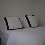 1 Bedroom In Bonne Nouvelle